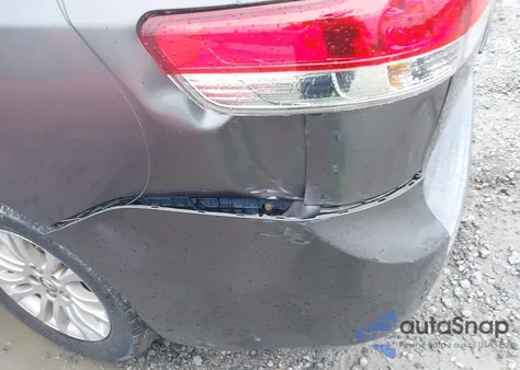 2011 Toyota Sienna Xle V6 from USA, damaged, VIN 5TDYK3DC9BS114078